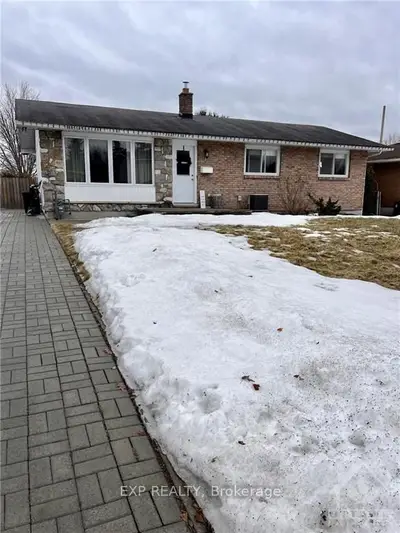 4 Oakview Avenue, Meadowlands - Crestview And Area, On K2g 3a1