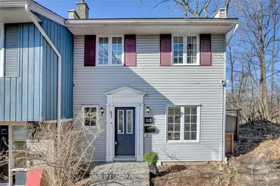815 Provost Drive, Billings Bridge - Riverside Park And Area, On K1v 6x5