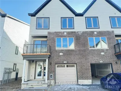 584 Woven, Stittsville - Munster - Richmond, On K2s 1b9