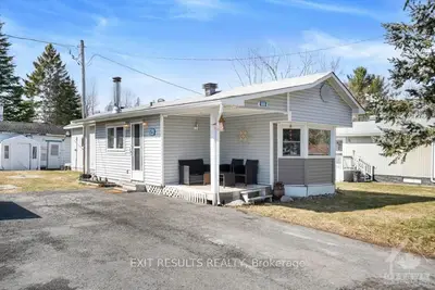 8250 County Road 17 Road 506, Clarence-rockland, On K4k 1k7