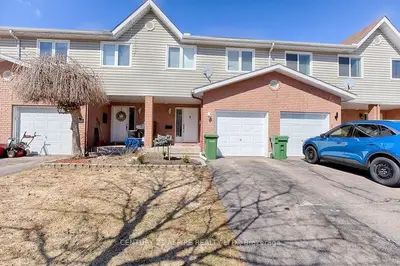 15 Vermont, Petawawa, On K8h 3n3