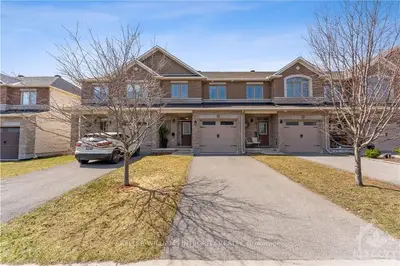 233 Gossamer Street, Orleans - Convent Glen And Area, On K1w 0b9