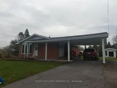17316 Headline Road W, South Stormont, On K0c 1p0