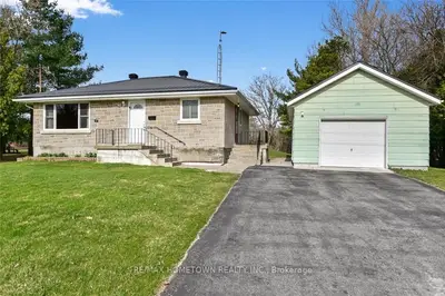 62 Main Street W, Elizabethtown-kitley, On K0e 1m0