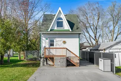 7 Fourth Street, North Stormont, On K0a 1r0