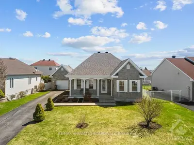 892 Pilon Street, Hawkesbury, On K6a 3p9