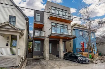 44 Sherbrooke Avenue, West Centre Town, On K1y 1r7