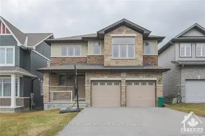 383 HUNTSVILLE Drive, Kanata, ON K2T 0H5