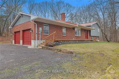 4080 Diamondview Road, Carp - Dunrobin - Huntley - Fitzroy And Area, On K0a 2h0