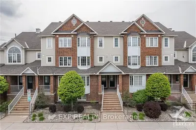 108 CENTREPOINTE Drive I, South of Baseline to Knoxdale, ON K2G 6K3