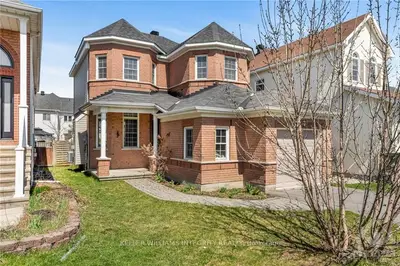 673 VALIN Street, Orleans - Cumberland and Area, ON K4A 3X1