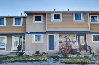 4326 Meadowvale Lane, Cyrville - Carson Grove - Pineview, On K1b 5a2