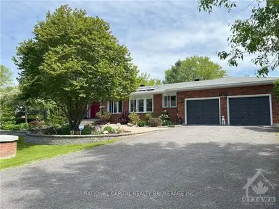 5377 WEST RIVER Drive, Manotick - Kars - Rideau Twp and Area, ON K4M 1G4