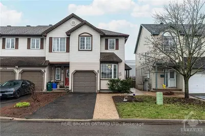 2070 Avenue P Avenue, Alta Vista And Area, On K1g 6g7