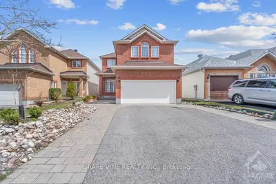 18 Craighall Circle, Hunt Club - South Keys And Area, On K1t 4b4