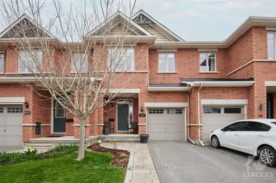 683 Bowercrest Crescent, Blossom Park - Airport And Area, On K1v 2m2