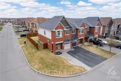 213 Silvermoon Crescent, Orleans - Cumberland And Area, On K4a 0p8