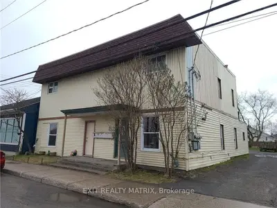 330-332 Main W Street, Hawkesbury, On K6a 2h8
