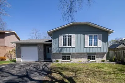 3 Cambridge Crescent, Brockville, On K6v 6l7