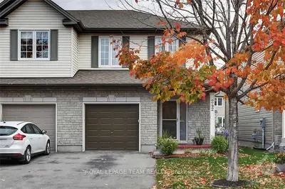 242 Horseshoe Crescent, Stittsville - Munster - Richmond, On K2s 0b8