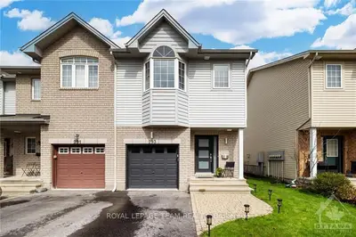 293 Macoun Circle, Hunt Club - South Keys And Area, On K1t 0h8