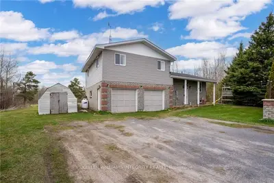 3040 Finch-roxborough Twp Road, North Stormont, On K0c 1k0