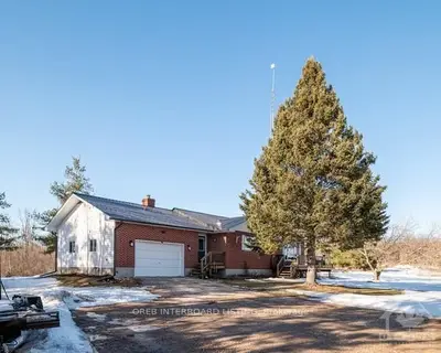 3820 Scotch Line Road, Tay Valley, On K7h 3c5