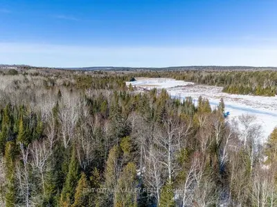 00 Grant Road, Greater Madawaska, On K7v 3z9