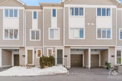 16 Barnaby, Overbrook - Castleheights And Area, On K1k 4s4