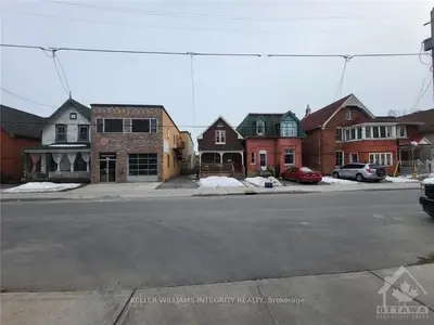 22 FLORENCE Street, Ottawa Centre, ON K2P 0W7