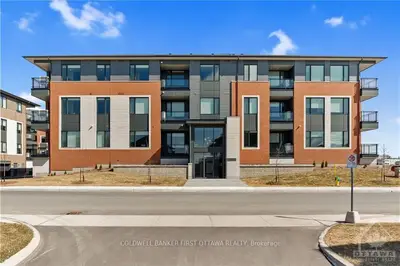 655 WANAKI Road 105, Manor Park - Cardinal Glen and Area, ON K1K 5B4