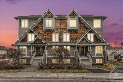 606 Lakeridge Drive, Orleans - Cumberland And Area, On K4a 0h4