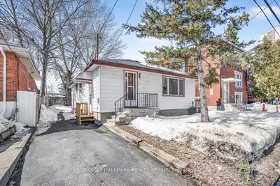 314 Lafontaine Avenue, Vanier And Kingsview Park, On K1l 6x2