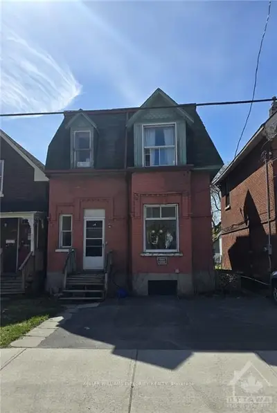 34 Florence Street, Ottawa Centre, On K2p 0w7