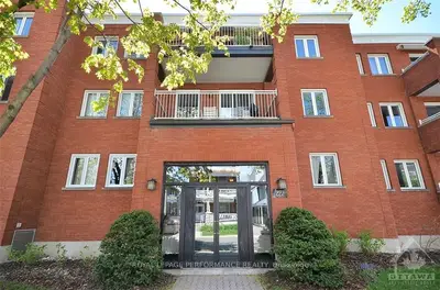 222 Bruyere Street 102, Lower Town - Sandy Hill, On K1n 5e3
