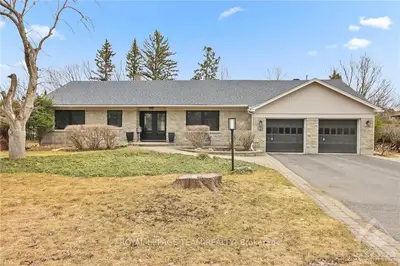 835 KILLEEN Avenue, McKellar Heights - Glabar Park and Area, ON K2A 2X8