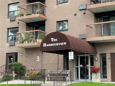 3 Apple Street 307, Brockville, On K6v 4x5
