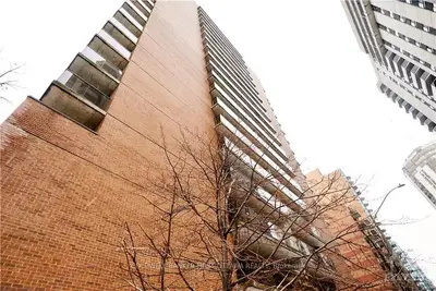 475 Laurier Avenue W 1205, Ottawa Centre, On K1r 7x1