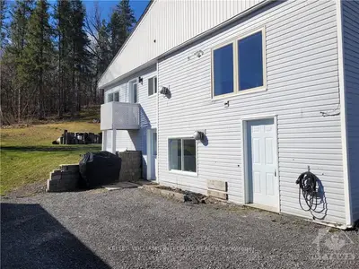 3774 Old Montreal Road, Orleans - Cumberland And Area, On K4c 1j1