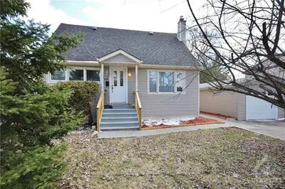 68 Meadowlands Drive W, Meadowlands - Crestview And Area, On K2g 2r6