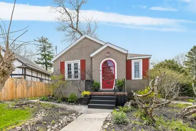 10 Cedar Street, Brockville, On K6v 5n8
