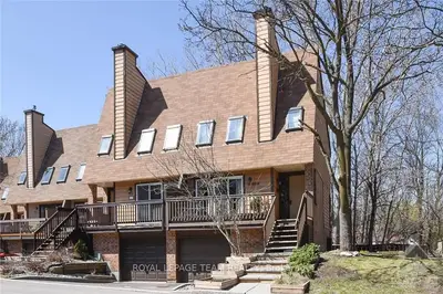 1411 Forge Street, Blossom Park - Airport And Area, On K1t 2v1