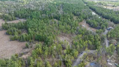 275 Mississippi Drive, Carp - Dunrobin - Huntley - Fitzroy And Area, On K0a 1x0