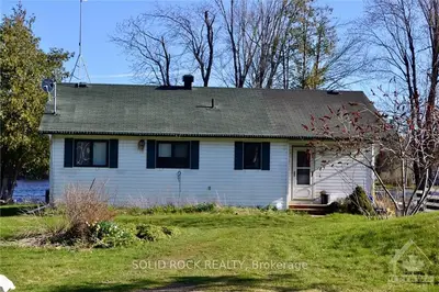 126 Churchill Avenue, Drummond/north Elmsley, On K7c 4l1
