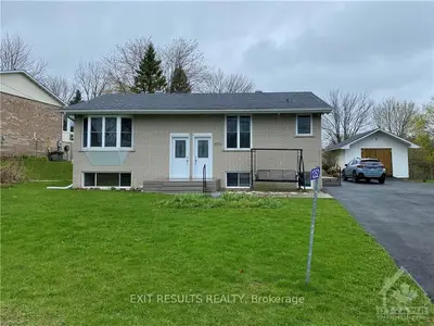 1352 Gerald Street B, Orleans - Cumberland And Area, On K4a 3n2