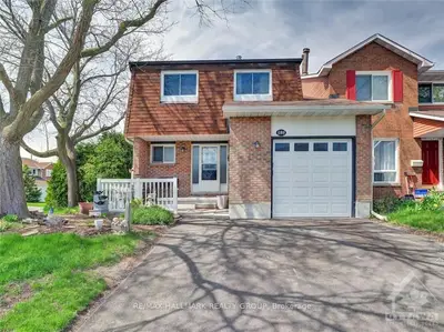 1108 Taffy Lane, Orleans - Convent Glen And Area, On K1c 1y5