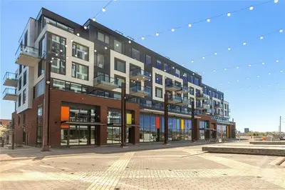 320 Miwate 303, West Centre Town, On K1r 0e1