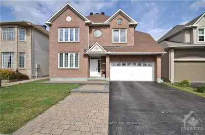 212 ANNAPOLIS Circle, Hunt Club - Windsor Park Village and Area, ON K1V 1Y9