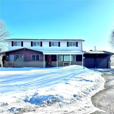 14 Ascot Avenue B, Bells Corners And South To Fallowfield, On K1s 1n4