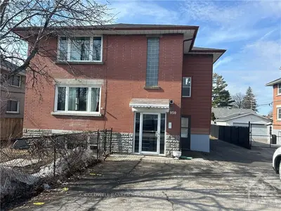 950 ST LAURENT Boulevard, Overbrook - Castleheights and Area, ON K1K 3B3